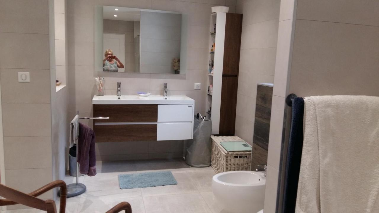Chambres De La Terre Blanche Sanary-sur-Mer Eksteriør billede