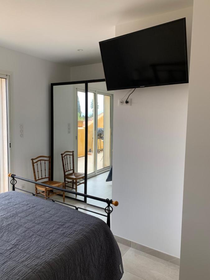 Chambres De La Terre Blanche Sanary-sur-Mer Eksteriør billede