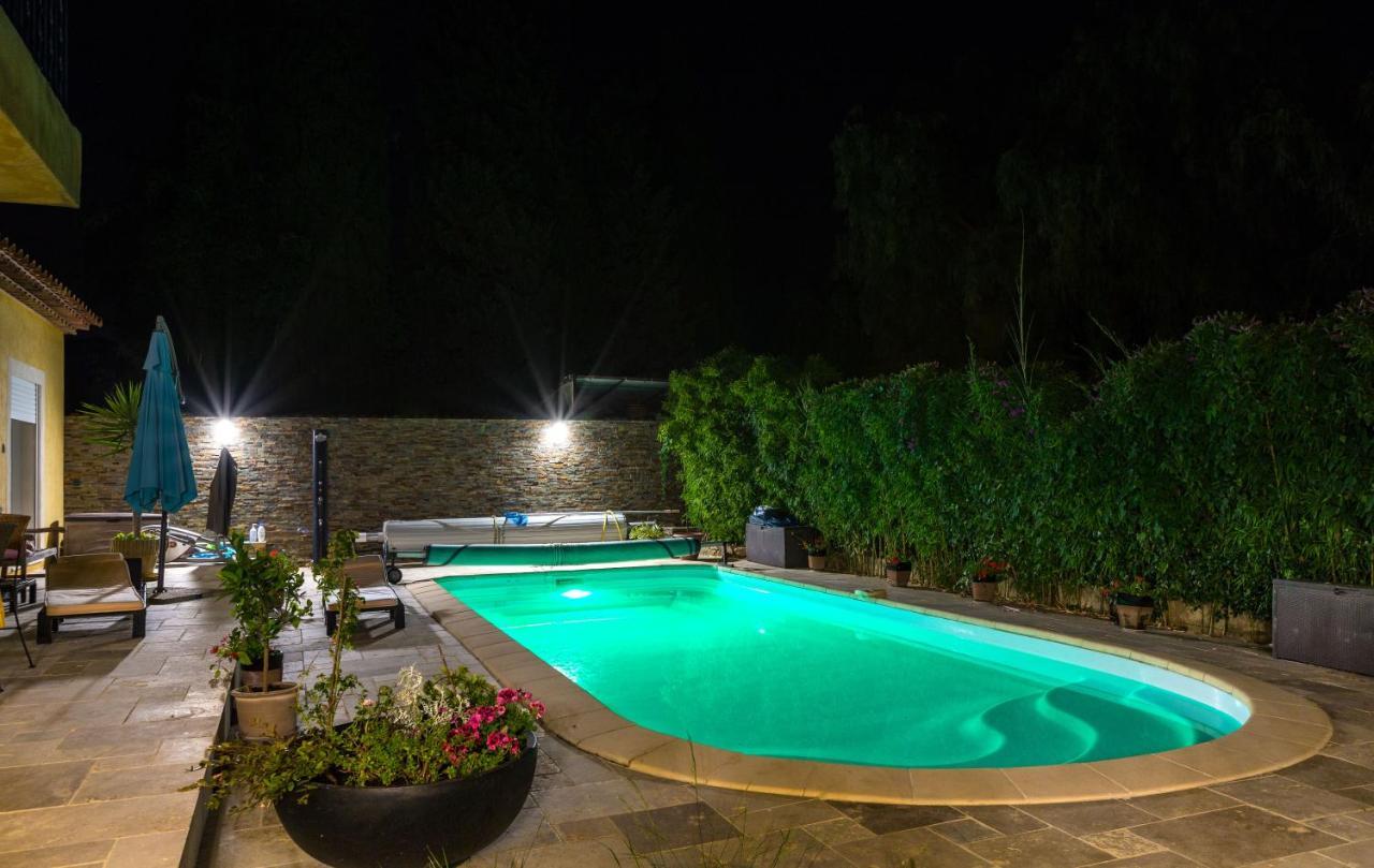 Chambres De La Terre Blanche Sanary-sur-Mer Eksteriør billede