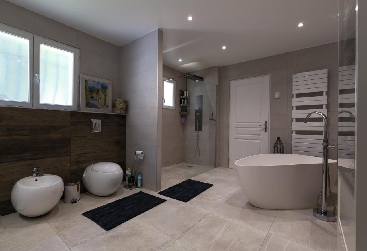 Chambres De La Terre Blanche Sanary-sur-Mer Eksteriør billede