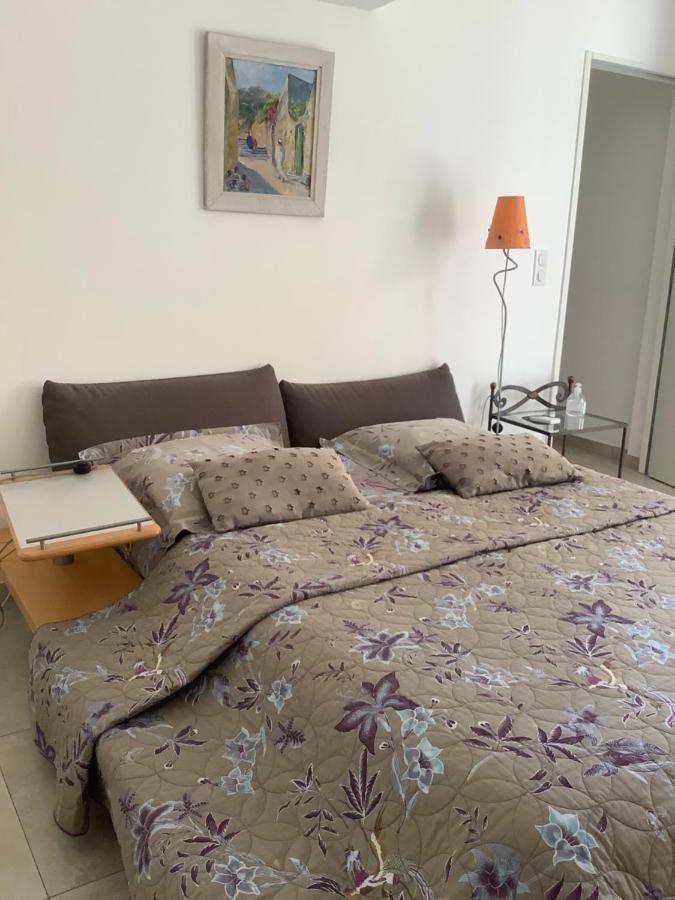 Chambres De La Terre Blanche Sanary-sur-Mer Eksteriør billede