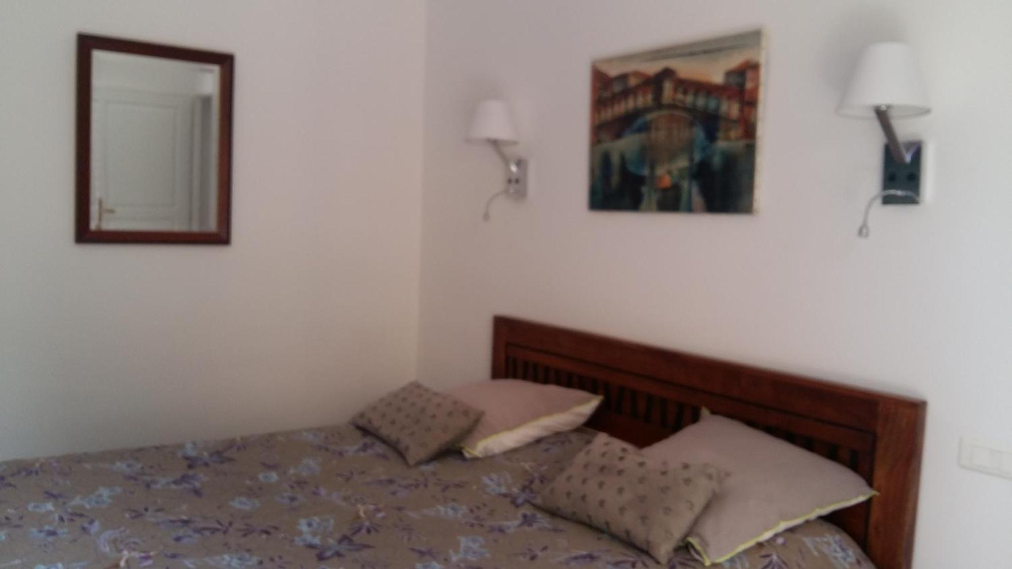 Chambres De La Terre Blanche Sanary-sur-Mer Værelse billede